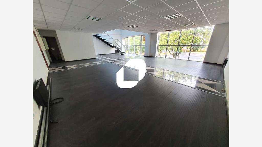 Vente Bureaux 366m² Torcy