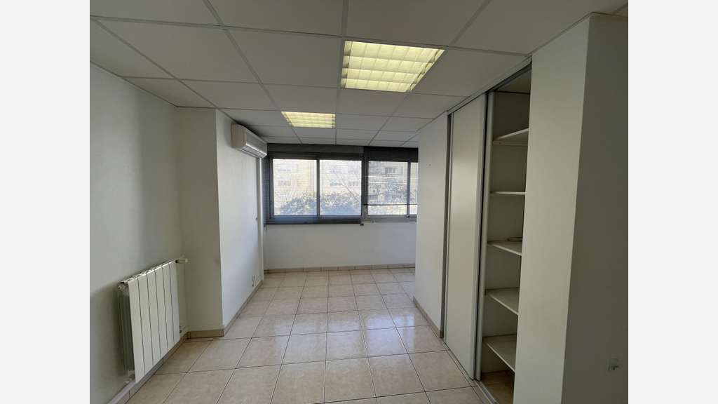 A vendre bureaux 103m² à Toulon Mourillon