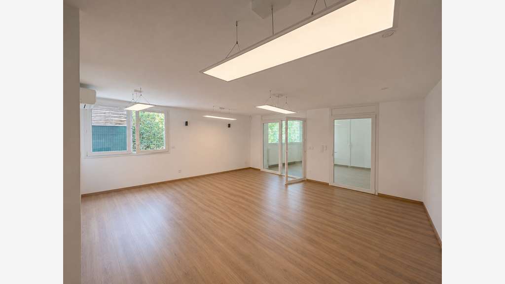 Vente bureaux récents 64m² avec terrasse à Toulon