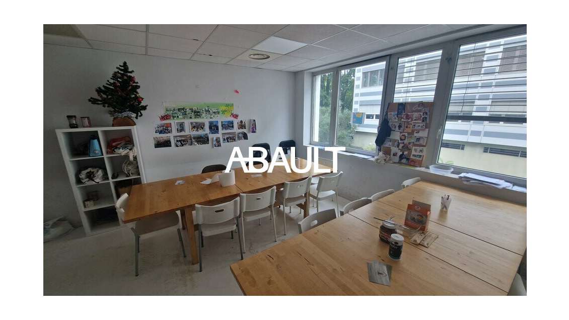 AV bureaux 508m² à Toulouse Croix de Pierre