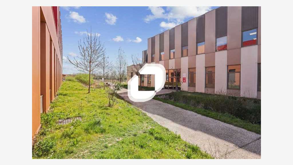 Vente Bureaux 776m² Tremblay en france