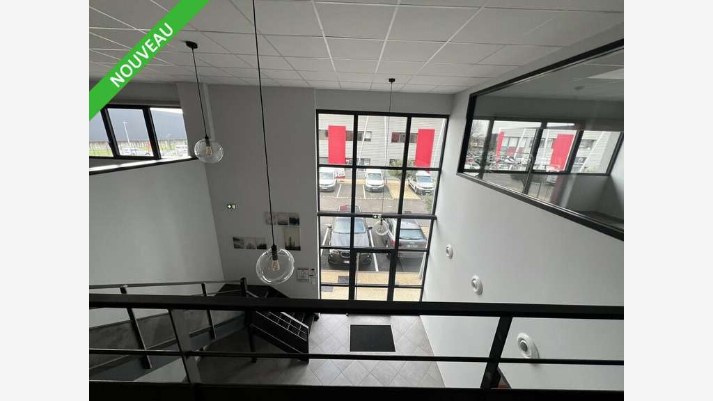 Bureaux neufs 345m² à vendre à Valence Briffaut