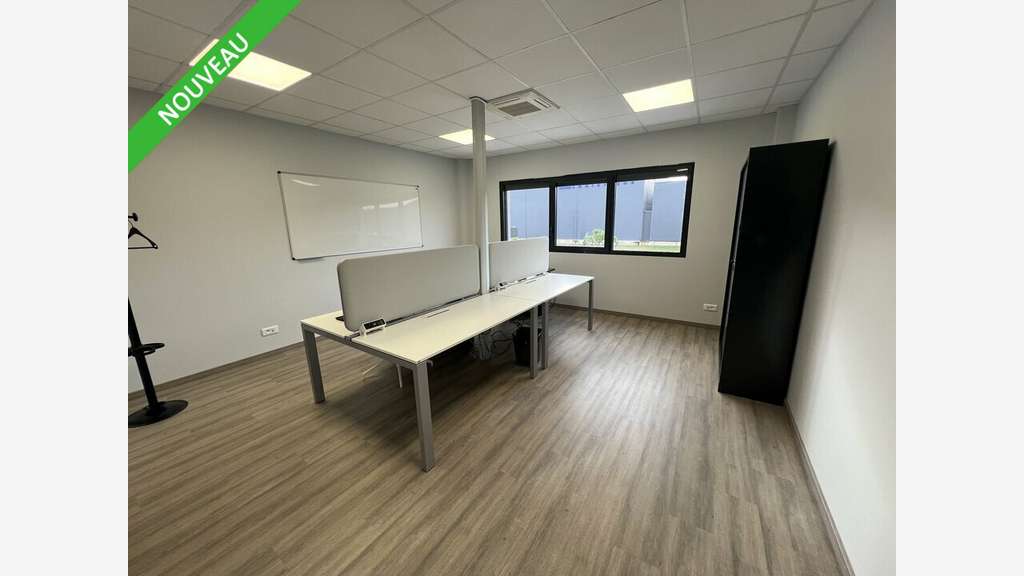 Bureaux neufs 345m² à vendre à Valence Briffaut