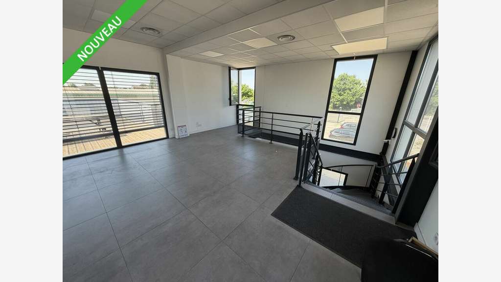 Vente bâtiment d'activité récent 439m² Valence Est