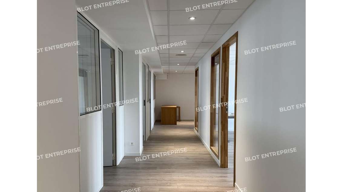 A vendre bureaux de standing 160m² à Vannes