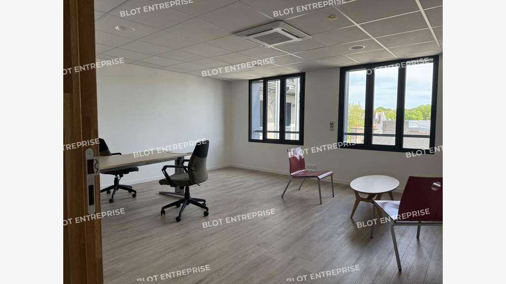A vendre bureaux de standing 160m² à Vannes