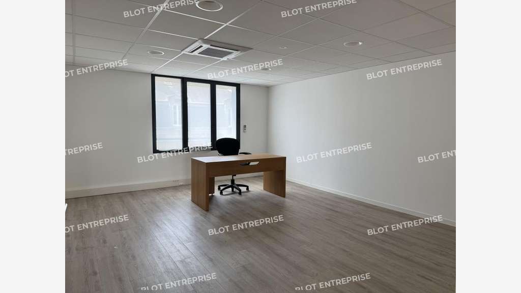 A vendre bureaux de standing 160m² à Vannes