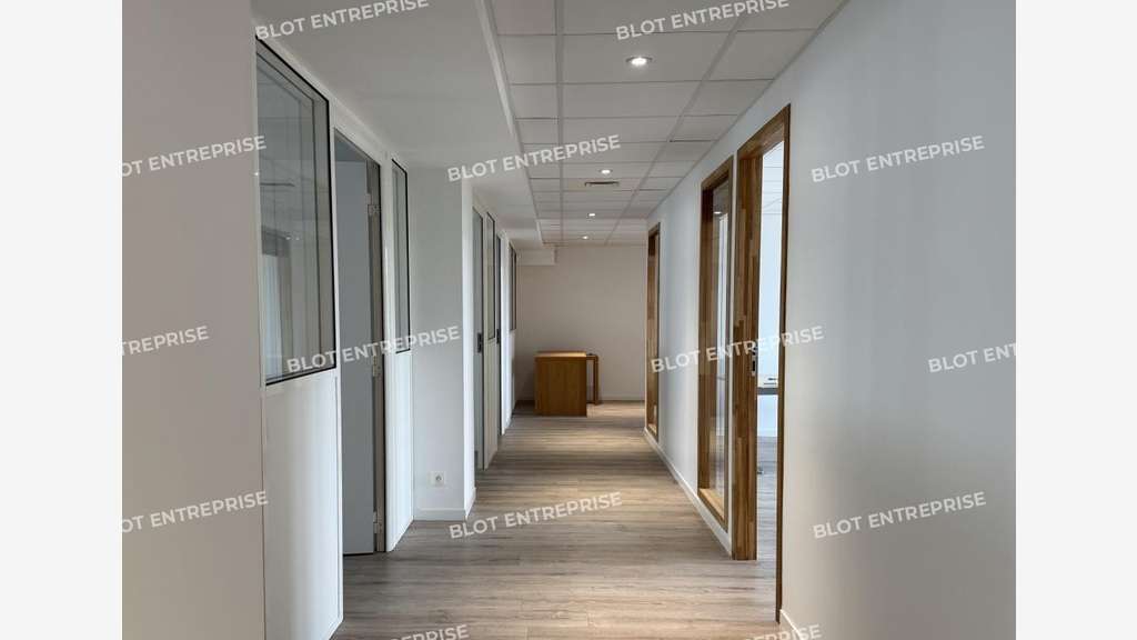 A vendre bureaux de standing 160m² à Vannes