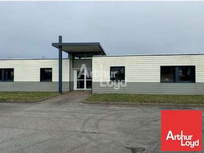 Bureaux rénovés 228m² à vendre à Vendrennes 