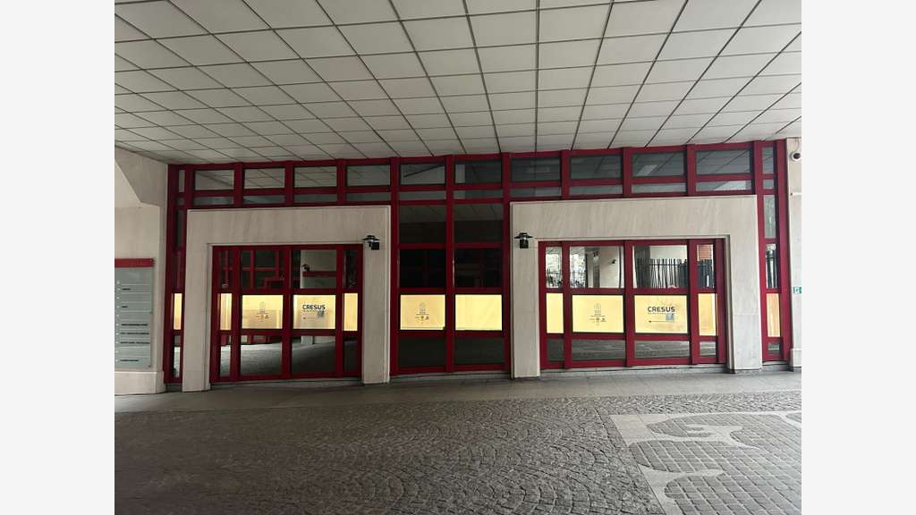 BUREAUX VENDUS LOUES