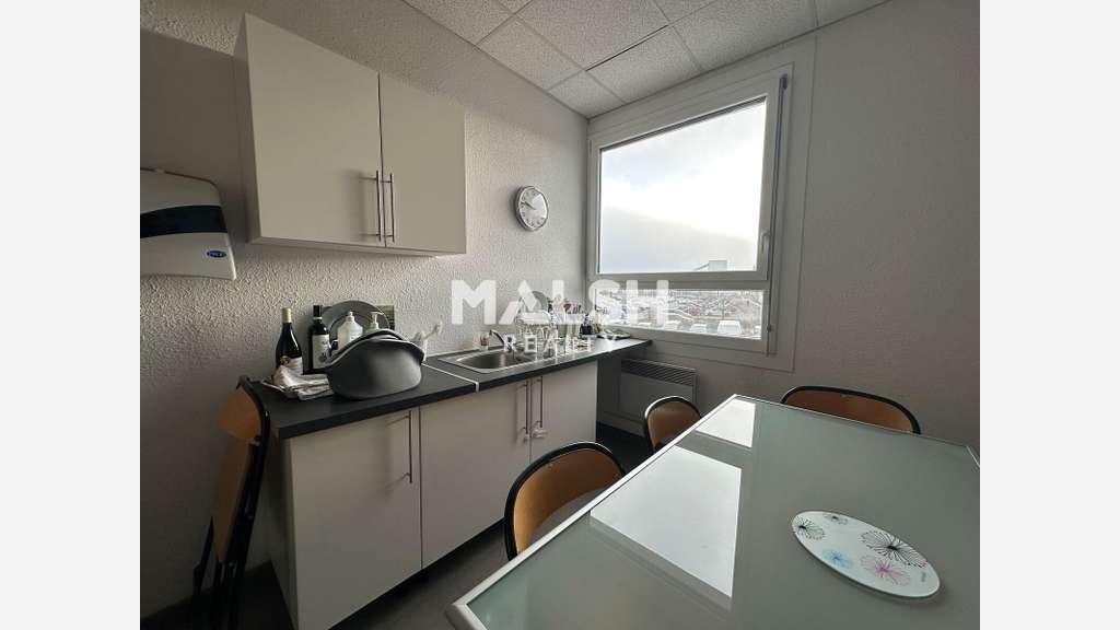 Bureaux 216m² R+1 à Villefranche sur Saône