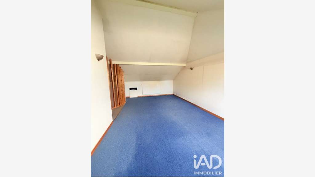 Vente cabinet médical avec studio à verny