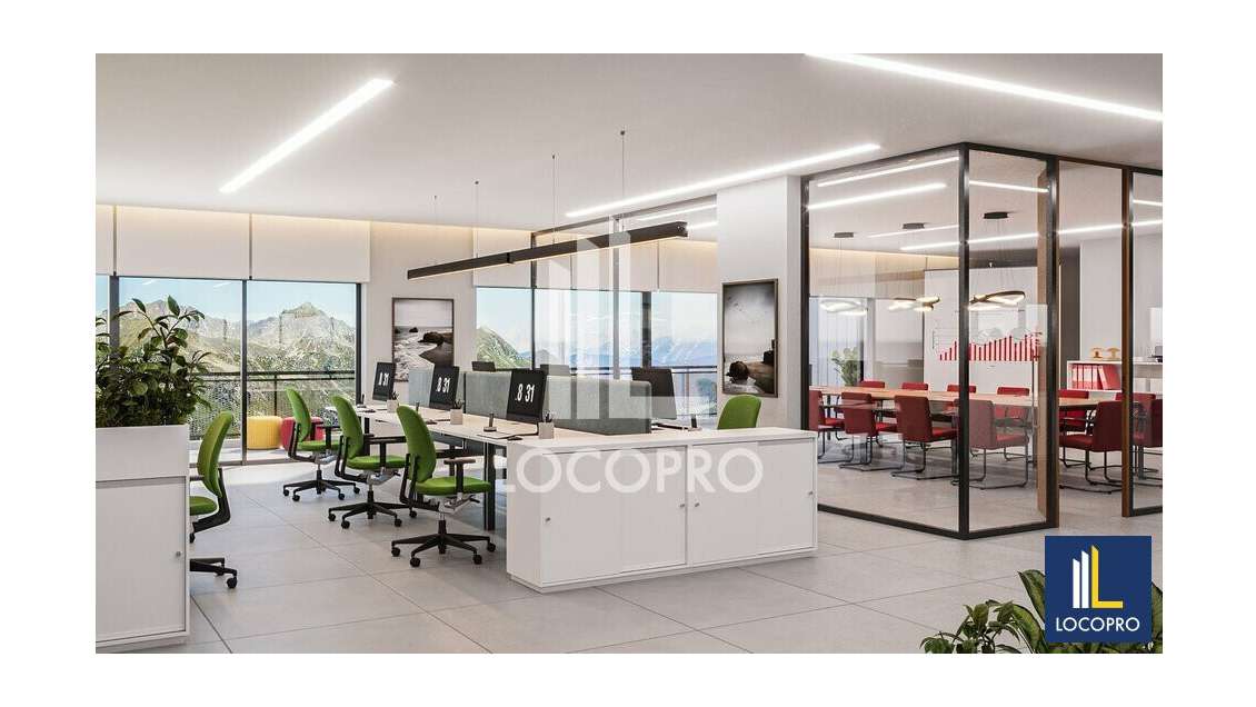 Bureaux de 410m² à vendre en R+3 en VEFA à Carros