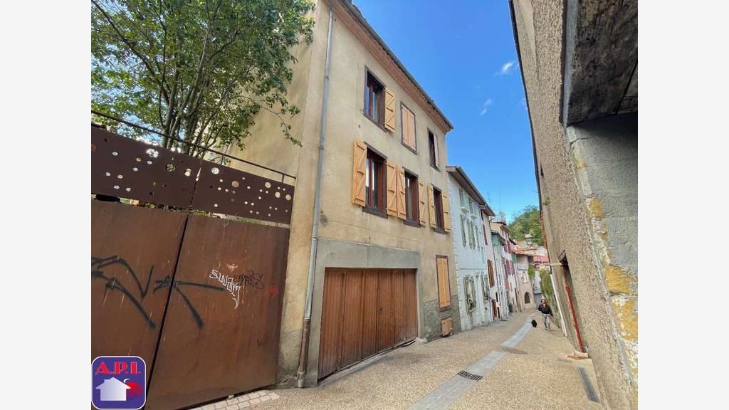 Vente immeuble 273m² à Foix