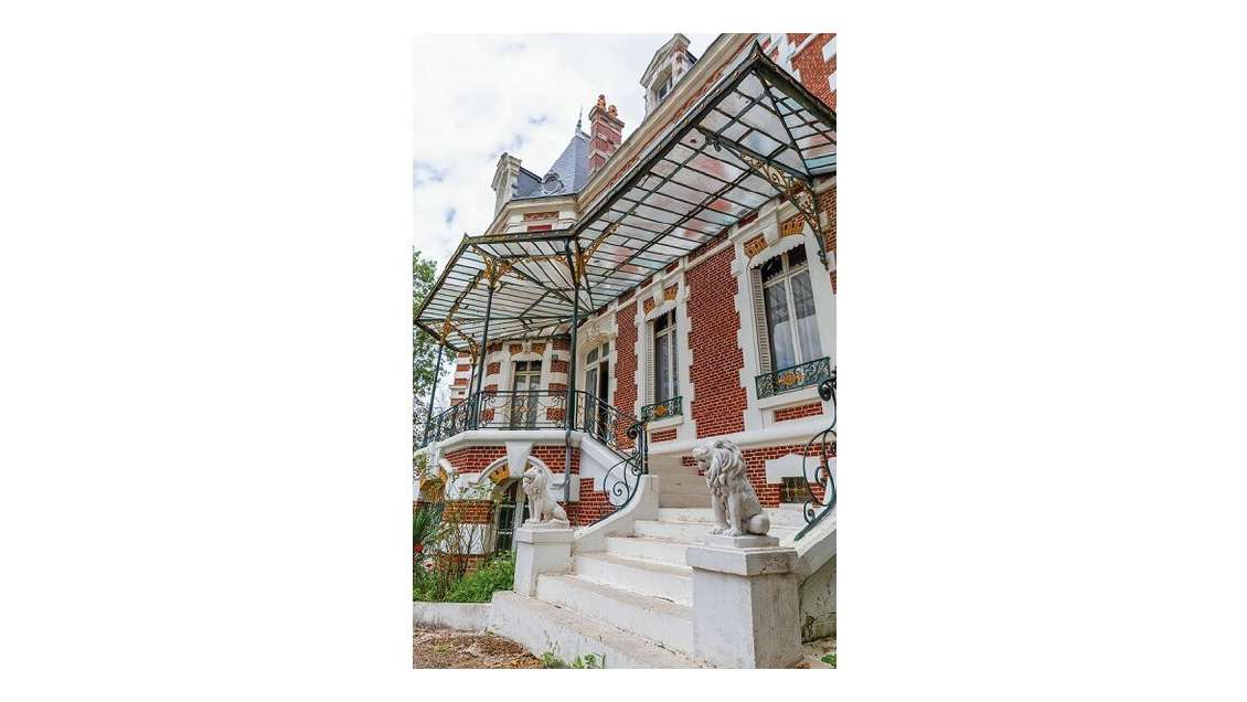 Vente demeure renaissance 780m² proche Marle