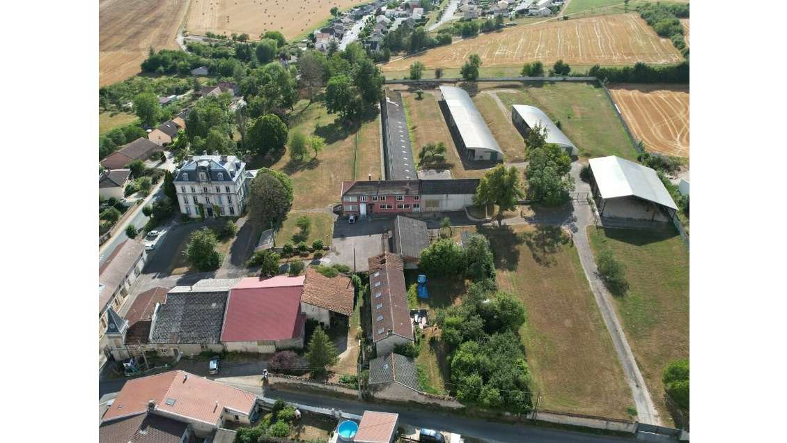 ANCEMONT TOURISME à vendre