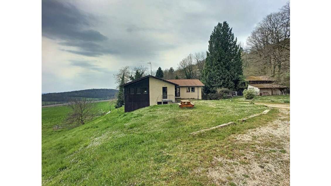 BEAULIEU EN ARGONNE TOURISME à vendre