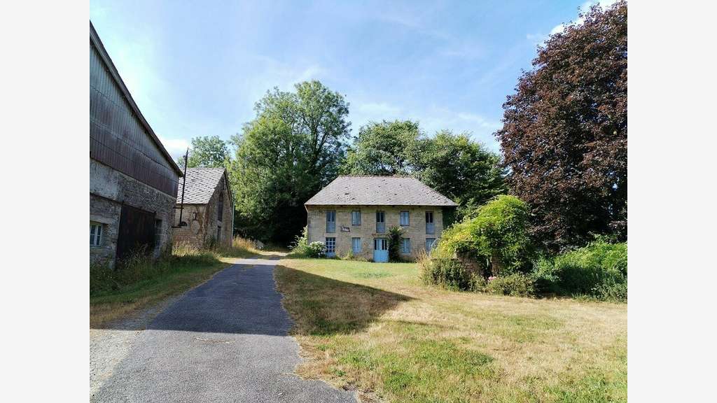 Ancienne abbaye 5380m² à vendre Morbihan