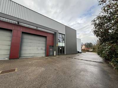 Vente local activité bureaux de 420m² à Chaponost