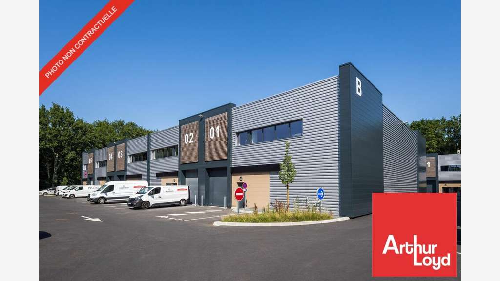 Vend local d'activité bureaux 2961m² Châtellerault