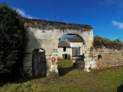 vente ancien corps de ferme CHATELLERAULT