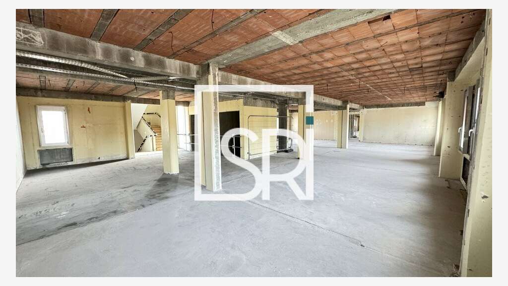 Bureaux de 650m² à vendre à Clermont Ferrand