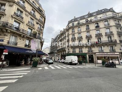 Vente Locaux commerciaux - Boutiques à Paris 9e