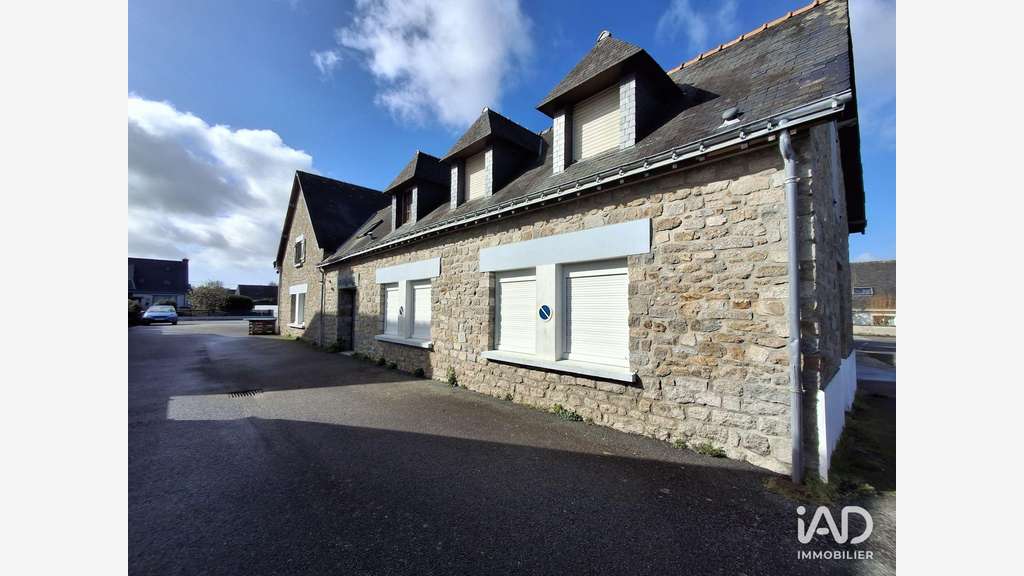Vente murs bar crêperie terrasse de 498m² à Gestel