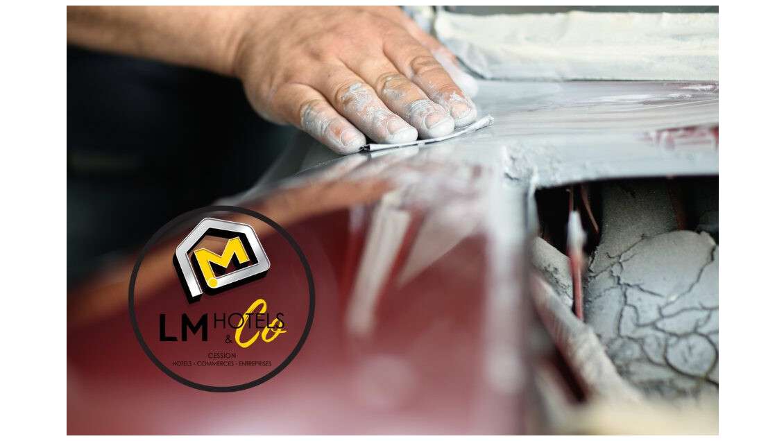 Vente 2 locaux 250m² chacun sur  3400m² à Caen