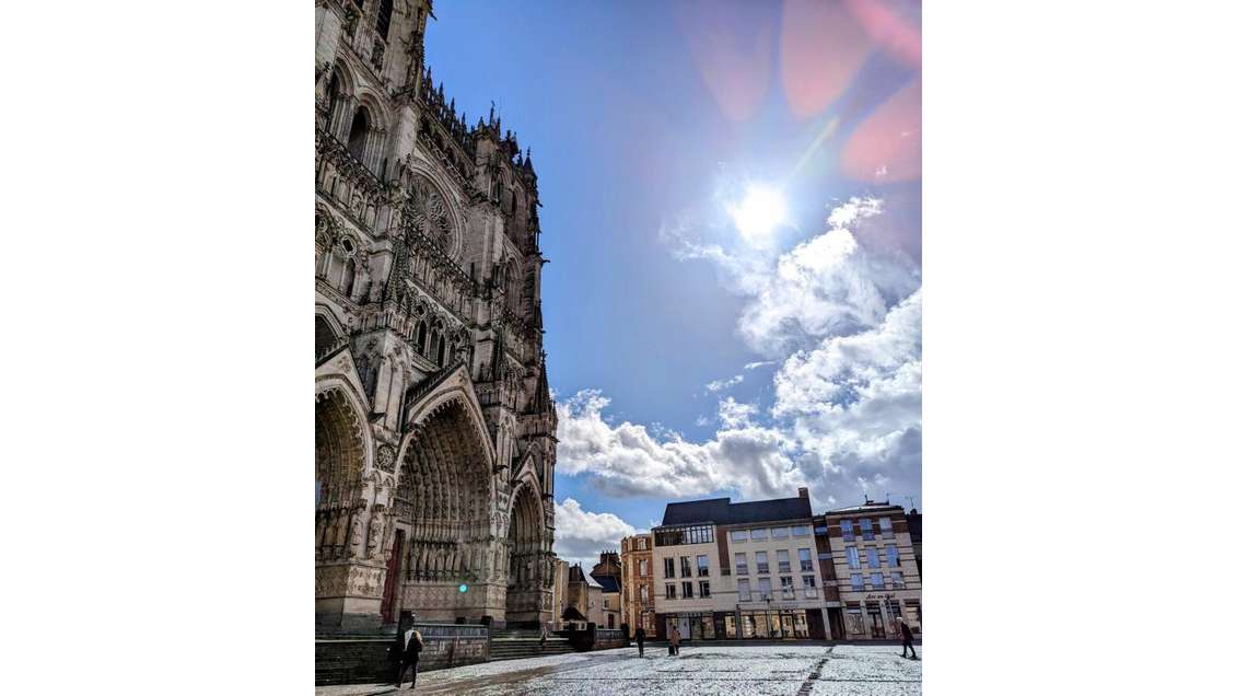 Cède droit au bail 56m² emplacement N°1 à Amiens