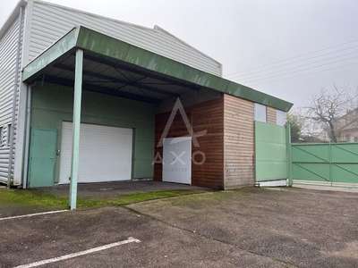 AV atelier production de stock 1257m² à Limoges
