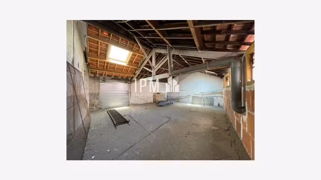 Entrepôt à vendre de 68 m² Marseille 13004
