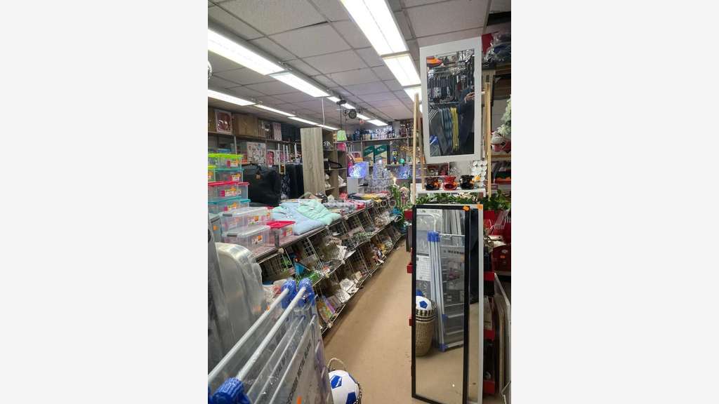 Bail à céder bazar de 145m² à Boulogne Billancourt