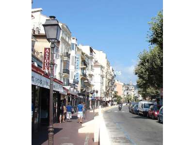 Cession droit au bail Locaux commerciaux - Boutiques à Cannes