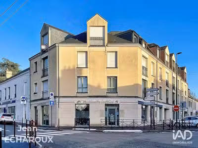 Vente murs commerciaux 160m² à Dourdan centre