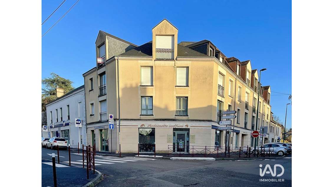Vente murs commerciaux 160m² à Dourdan centre