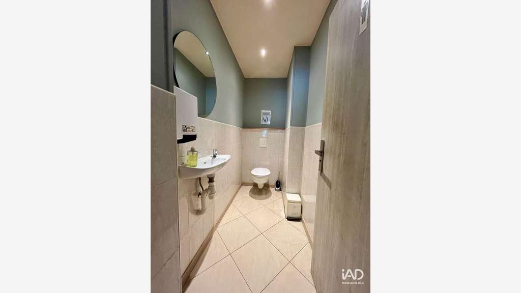 Vente local commercial 75m² à Homécourt