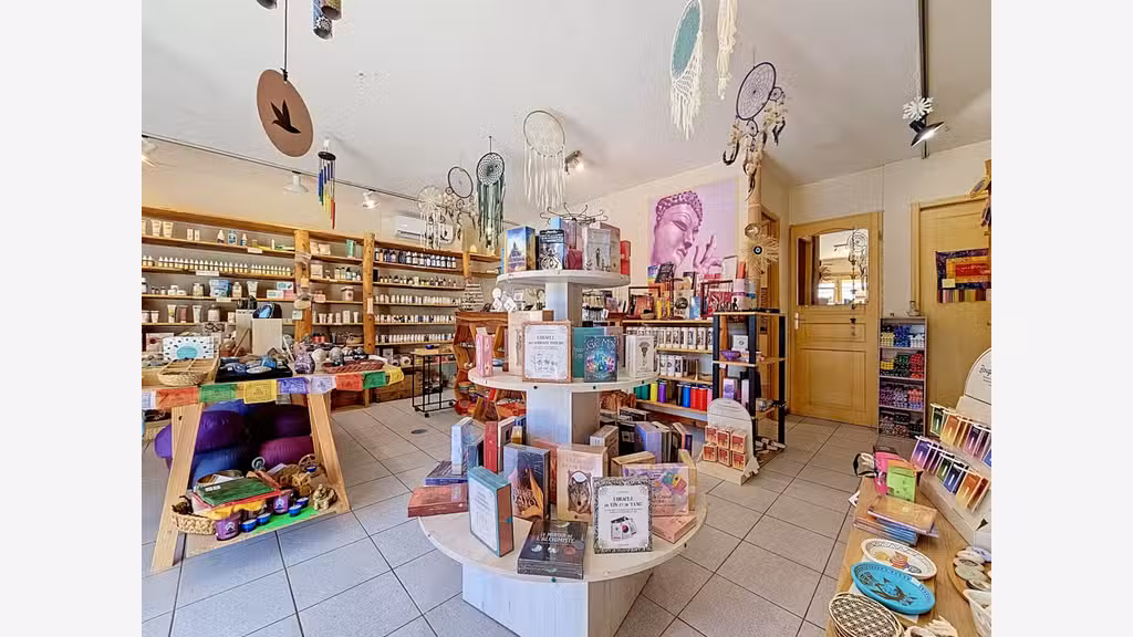 Vente local commercial 43m² à Laroque-des-Albères