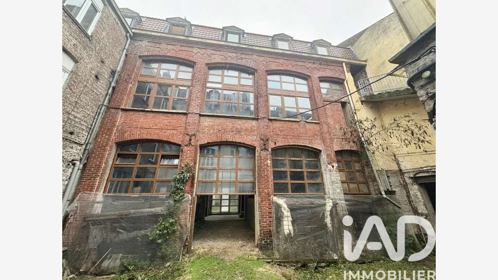 Vente plateau brut de 106m² en RDC à Lille