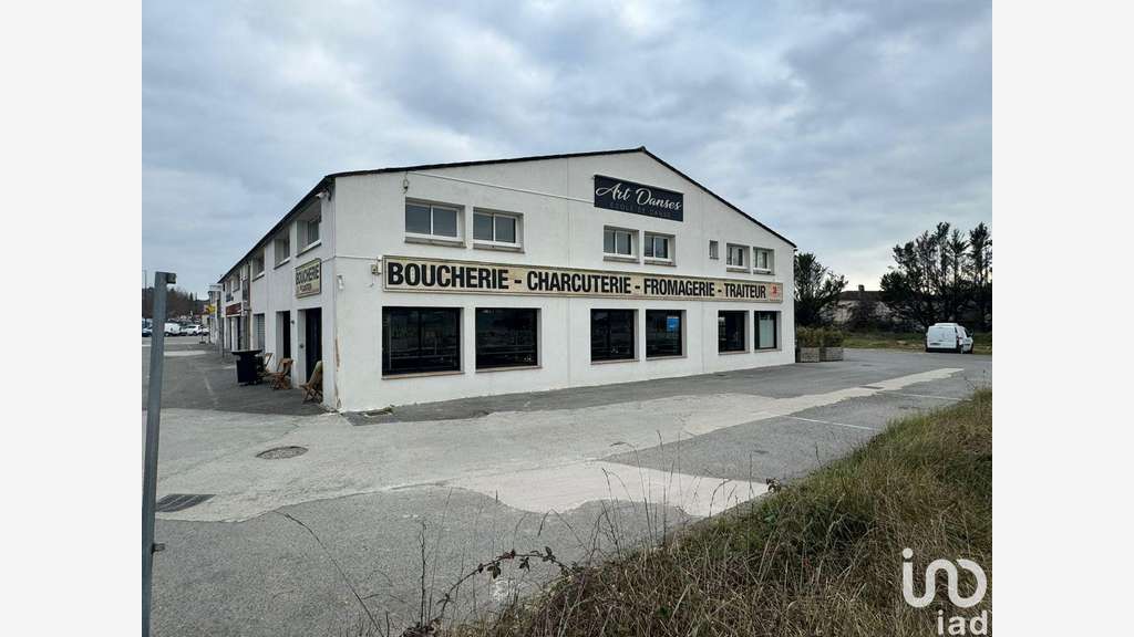 Vente boutique 140m² empl N°1 à Montauroux