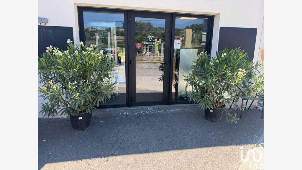 Vente boutique 140m² empl N°1 à Montauroux