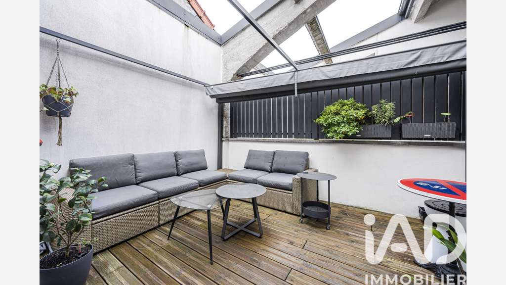 AV loft exceptionnel ancien cinéma 150m² Nanterre