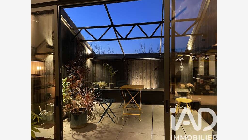 AV loft exceptionnel 200m² Pantin quartier calme