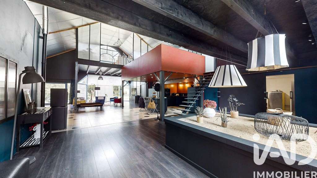 Vente loft d'artiste de 424m² vue mer à Penhors