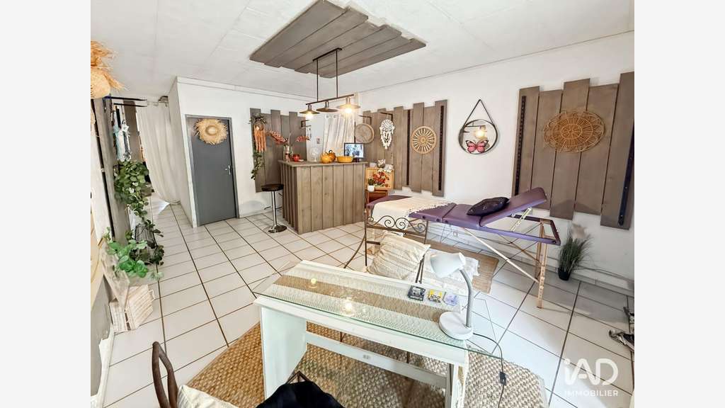 DAB boutique 50m² à Saint-Maximin-la-Sainte-Baume
