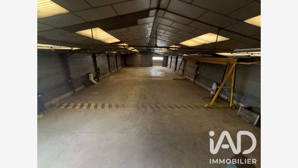 Vente local d'activité 1064m² St-Pierre des Corps