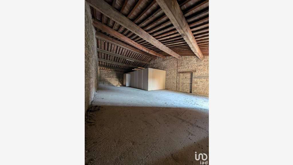 Vente local 230m² à Sainte-Marie
