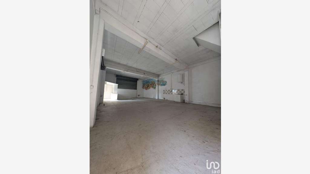 Vente local 230m² à Sainte-Marie