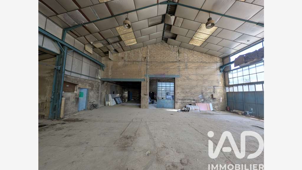 Vente Entrepôt industriel à Sorgues