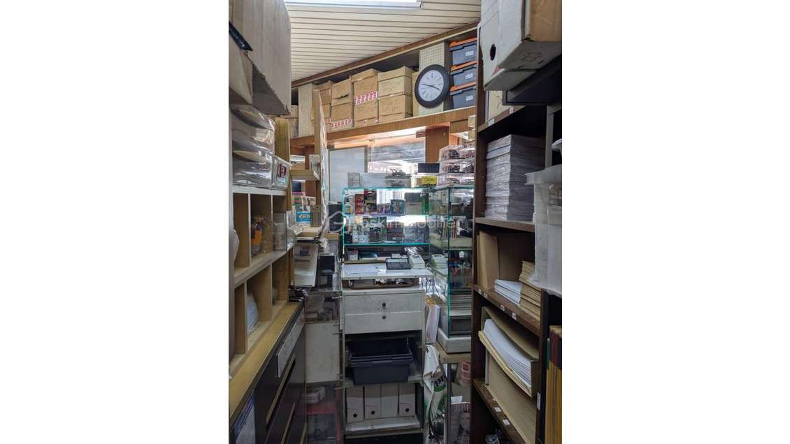 Cède commerce de presse et services à Paris 75015